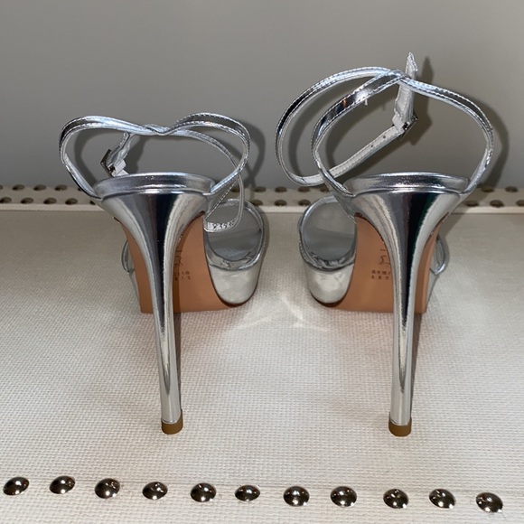 Stuart Weitzman silver platform heel - Picture 4 of 5